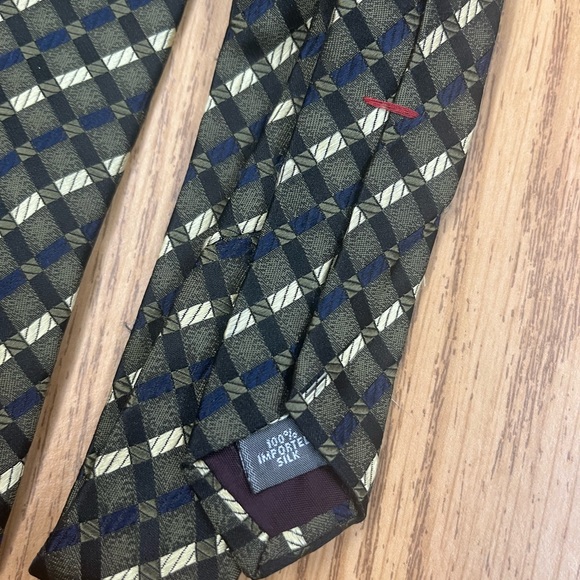 Henry Grethel silk made in USA Tie - Picture 4 of 5